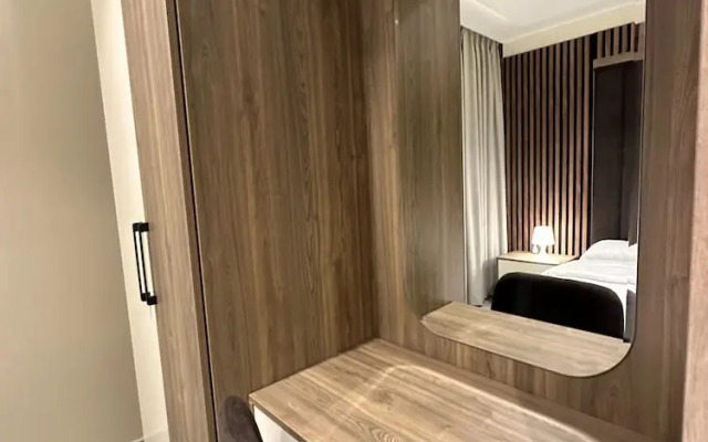Charming Amman Apartment With Electric Heating & Satellite TV