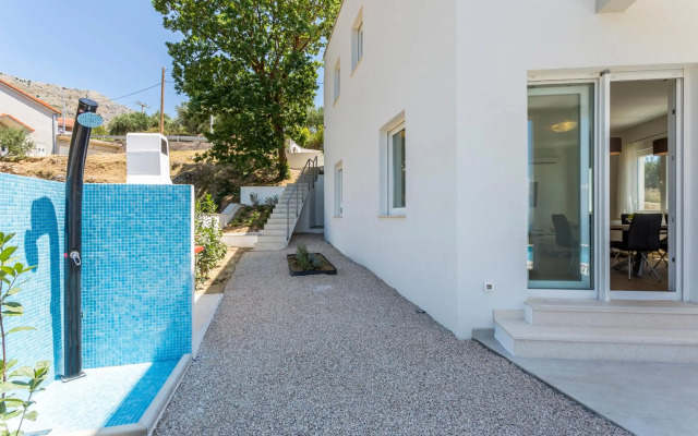 Villa Horizon save 15 percent on Split-villas com