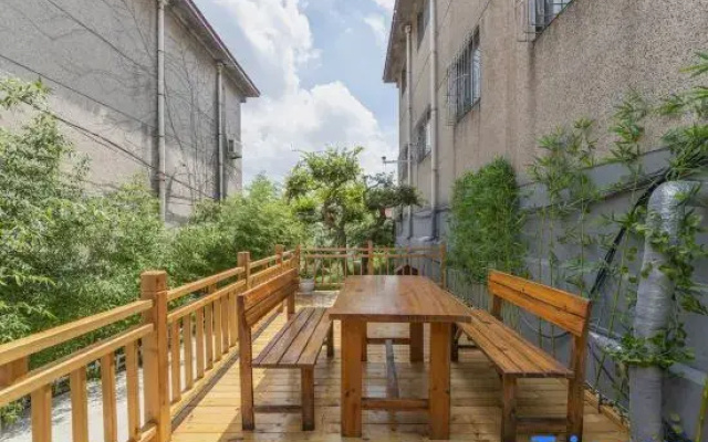Haifeng Inn