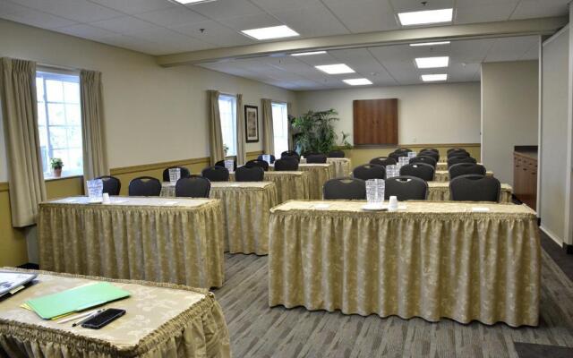 Cresthill Suites Syracuse