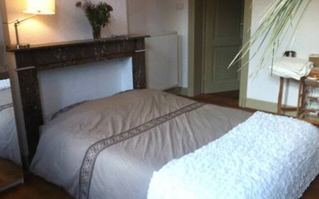Azur Beauty & Wellness