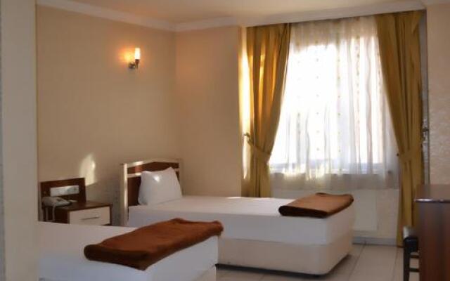 Ekin Hotel