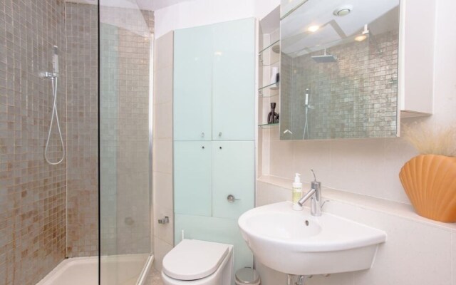 The Parliament View Place - Modern and Bright 3bdr Flat