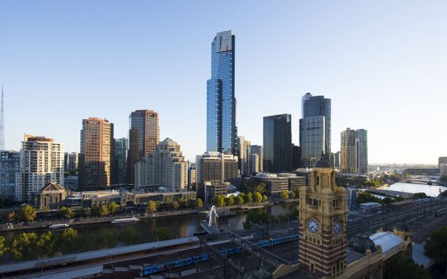 DoubleTree by Hilton Hotel Melbourne - Flinders Street