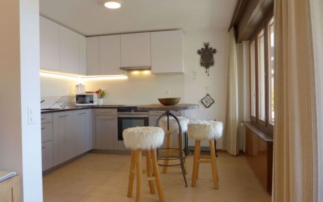 Terrasse des Alpes 22595