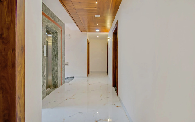 Capital O 45462 Hotel C Tara
