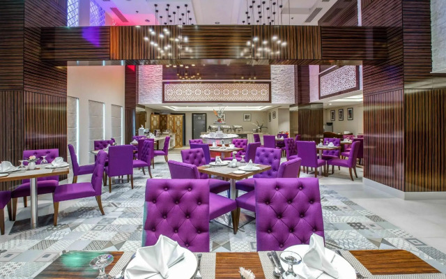 Gulf Court Hotel