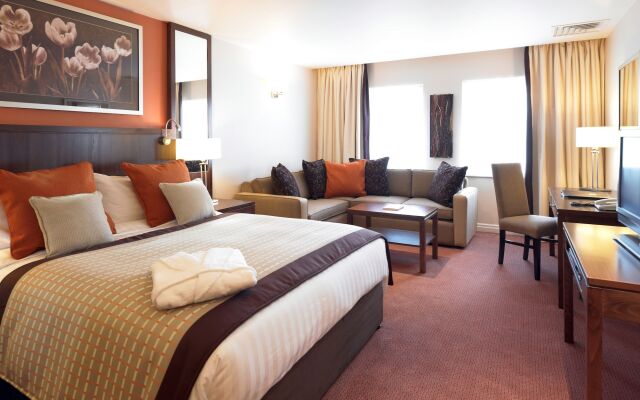 Best Western Plus Milford Hotel