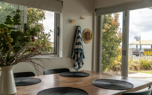 Port Vincent Seaside Apartments - Apartment 2