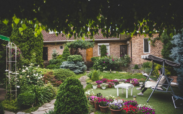 Апартаменты в гостевом домике