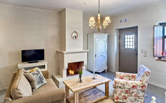 Haones Suites