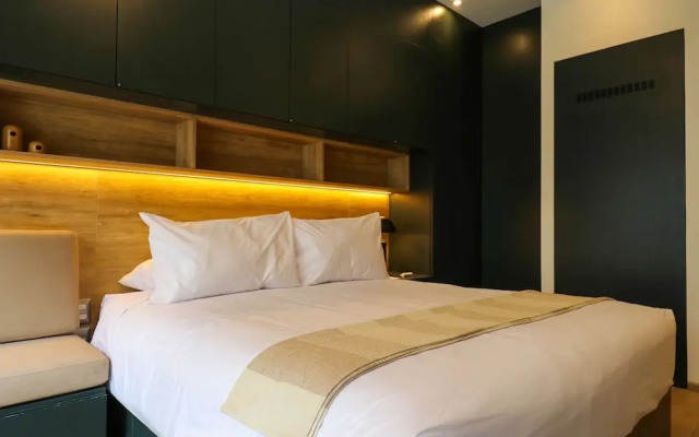 w Superb Loft w Balcony in Barranco