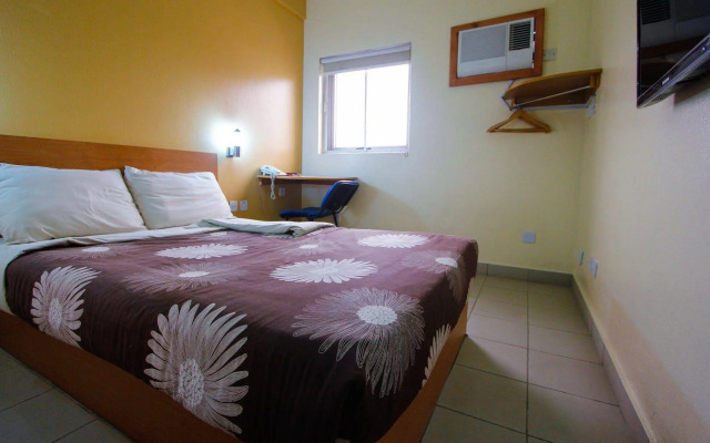 Travel House Budget Hotels