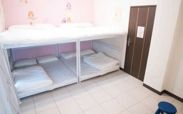 Taichung Fengjia Fully