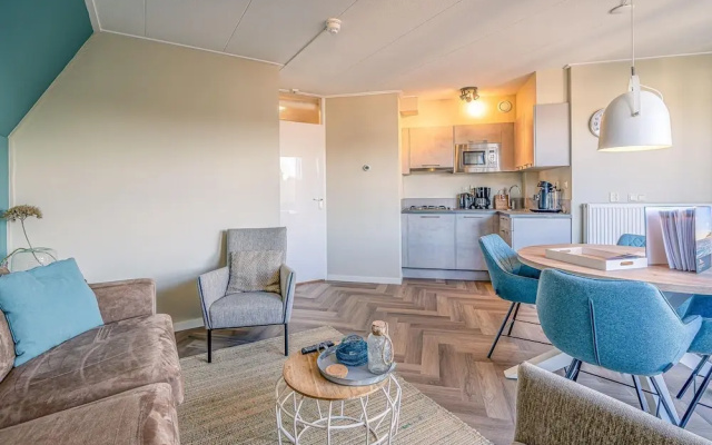 Nice Apartment Near the Center of De Koog