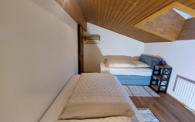 Stony Sea Apartments