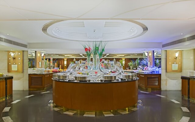 Golden Eagle Crown Executive Apartment