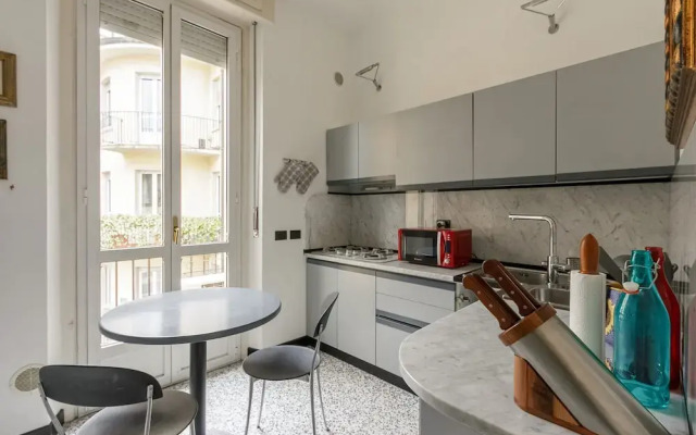 Elegant Apartment Near Duomo