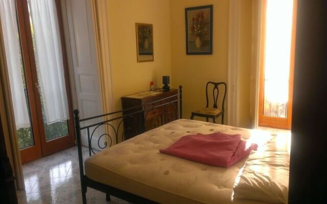 Domino House Montariello