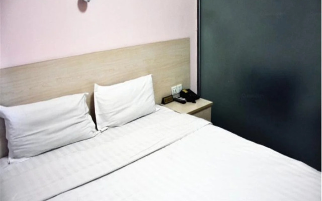 Tianjin Huize Business Hotel