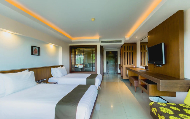 Thanthip Beach Resort