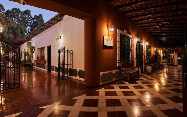 Hotel Hacienda Majoro