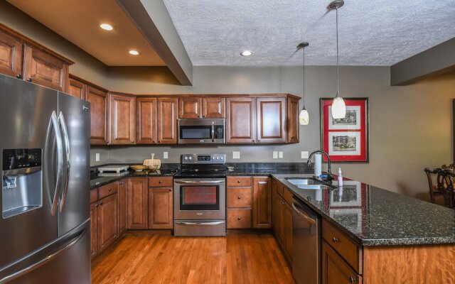 Valhalla on Mystic Creek