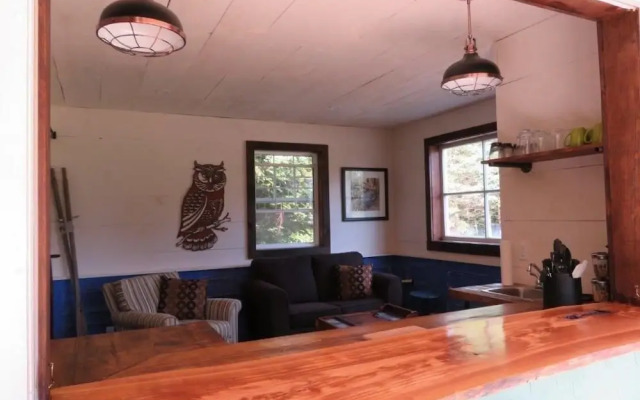 Cozy Coastal Cottages