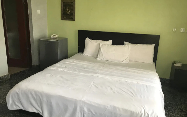 Pentagon Luxury Suites Enugu