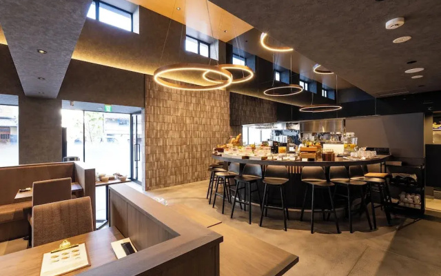 Yugen kyoto shijo