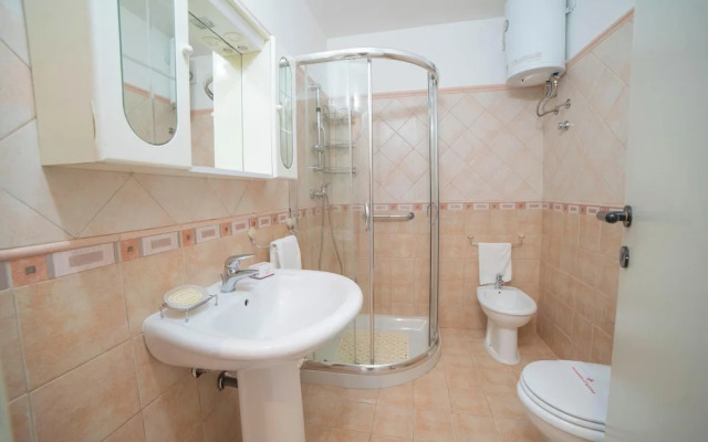 Villa 2 Sunset With Pool on Seashore