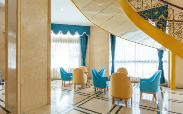 New Beacon International Hotel (Luotian Tashanhu Park)