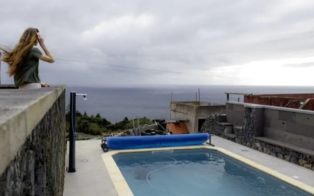 Sunset Pool House T2