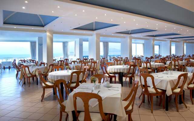 Sunshine Corfu Hotel & Spa 