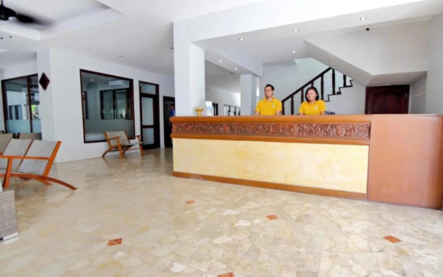 Kuta One Party Hotel