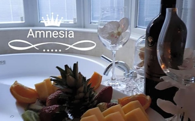 Suite Amnesia