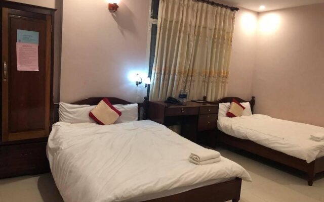Hong Lan Hotel