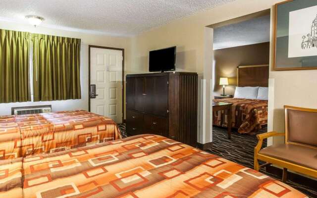 Econo Lodge Ellensburg Near University