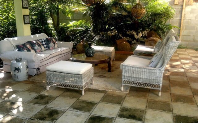 Summerfield Luxury Resort & Botanical Garden