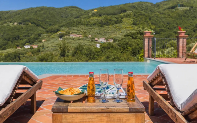 Villa il Ronco - Essence of Tuscany