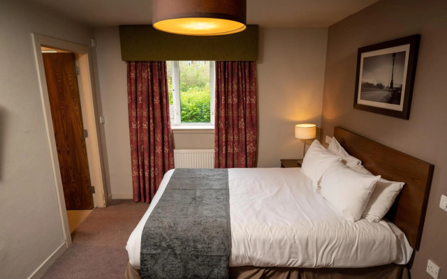 The Wellington Hotel by Greene King Inns