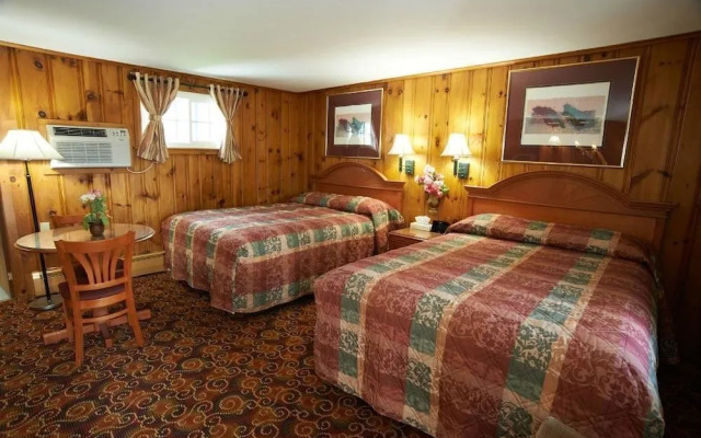Lantern House Motel