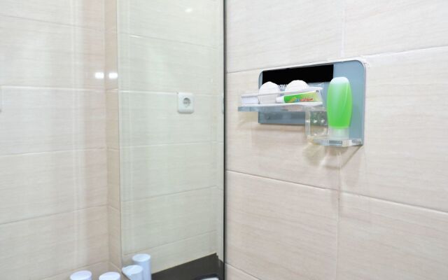 ZEN Rooms Basic Kedung Sari Wonorejo