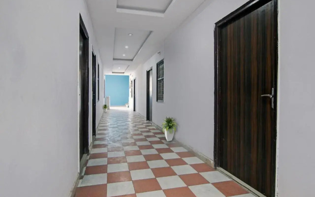 Oyo Flagship 806428 Hotel View Sky