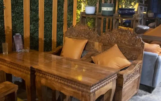 Gesang Huaxiang Hotel