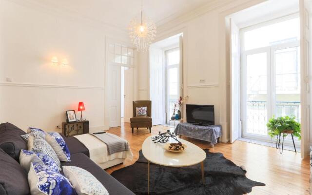 Lisbon Secret & Charming Baixa 4 Bedroom Apartment