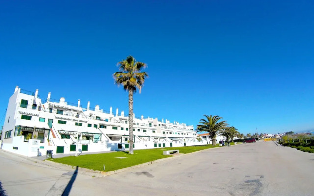 Apartamentos LA PARRETA PRIMERA LÍNEA