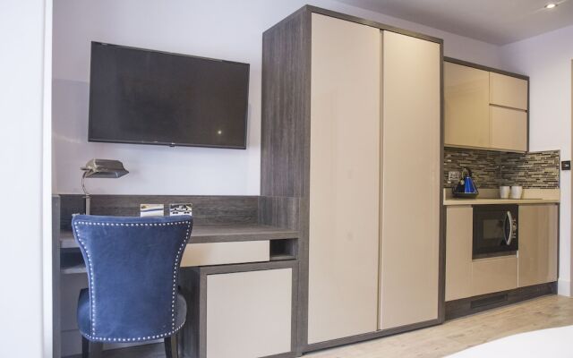Urban By Signature Suites