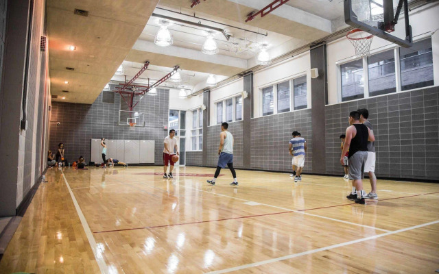 The Corporate Suites - King & John