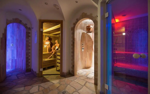 Hotel Cristallo